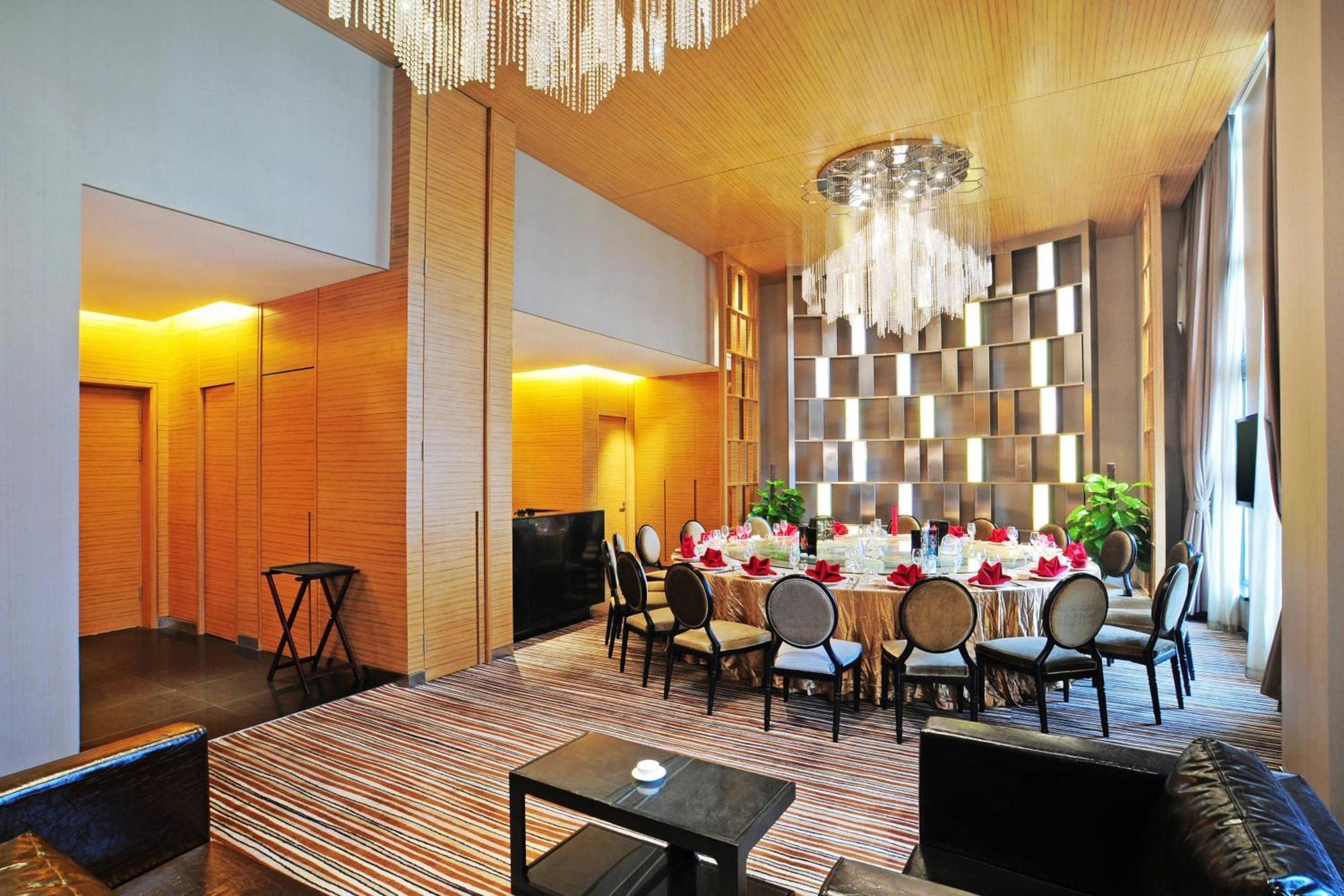 Aloft Zhengzhou Shangjie Exterior photo